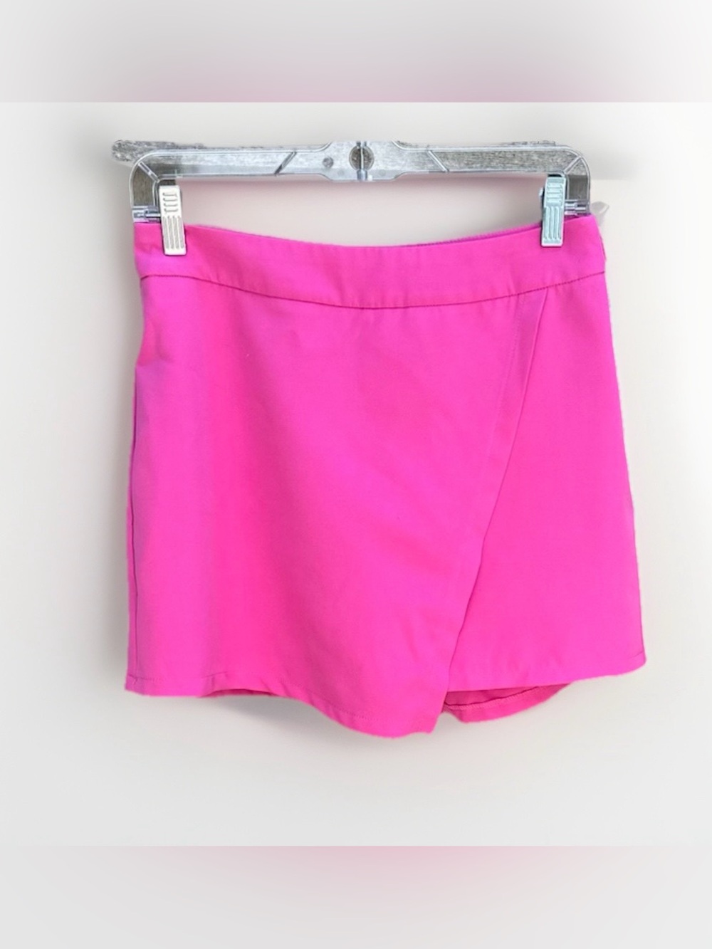 Sincerly Jules Hot Pink Asymmetrical Wrap Skort‎ Size Large